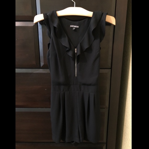 Sold - Picture 1 of 7